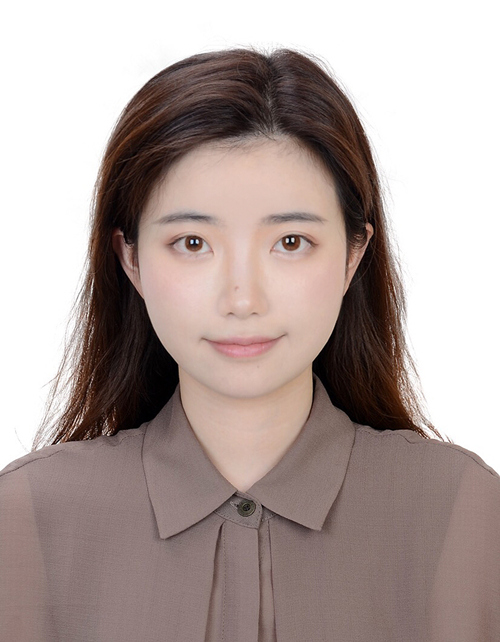 <span>杨子艺</span>